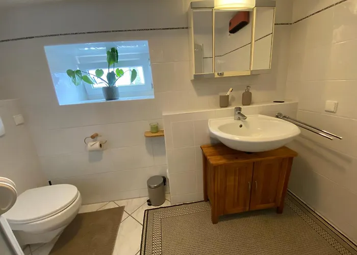Appartamento Souterrainwohnung Mit Badesteg *