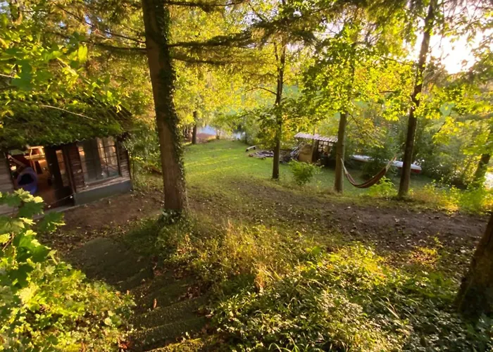 Souterrainwohnung Mit Badesteg